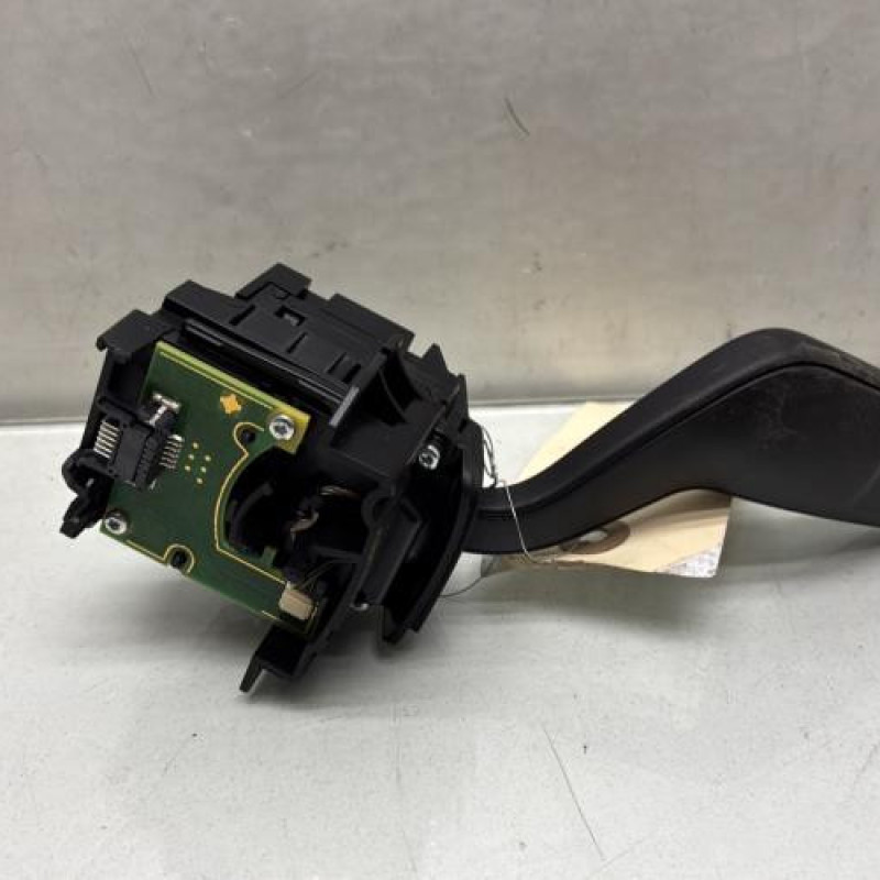 Commodo phare FORD FIESTA 7 Photo n°2