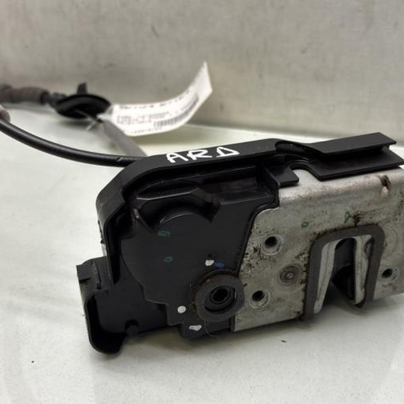 Serrure arriere droit FORD FIESTA 7 Photo n°1