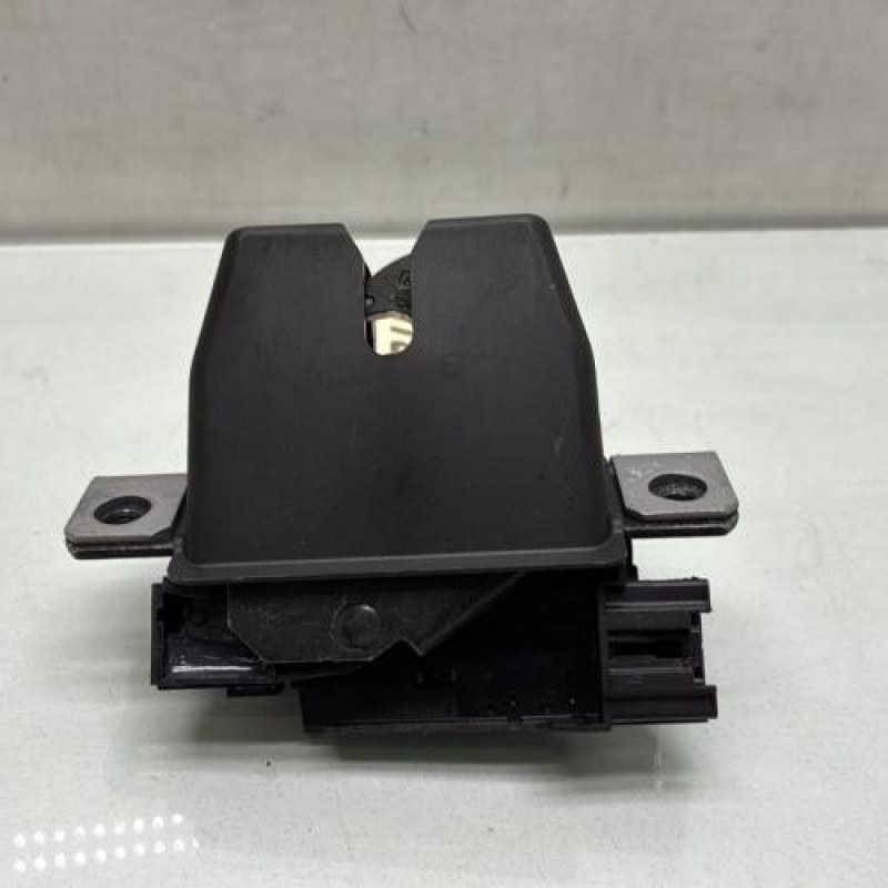 Serrure de coffre FORD FIESTA 7 Photo n°1