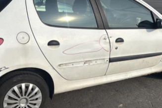 Face avant PEUGEOT 206