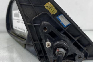 Retroviseur gauche HYUNDAI COUPE 1