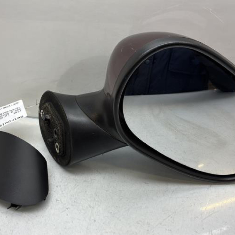 Retroviseur droit FIAT 500 2 Photo n°1