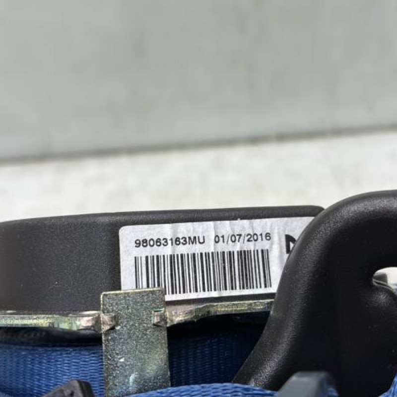 Ceinture arriere droit PEUGEOT 208 1 Photo n°5