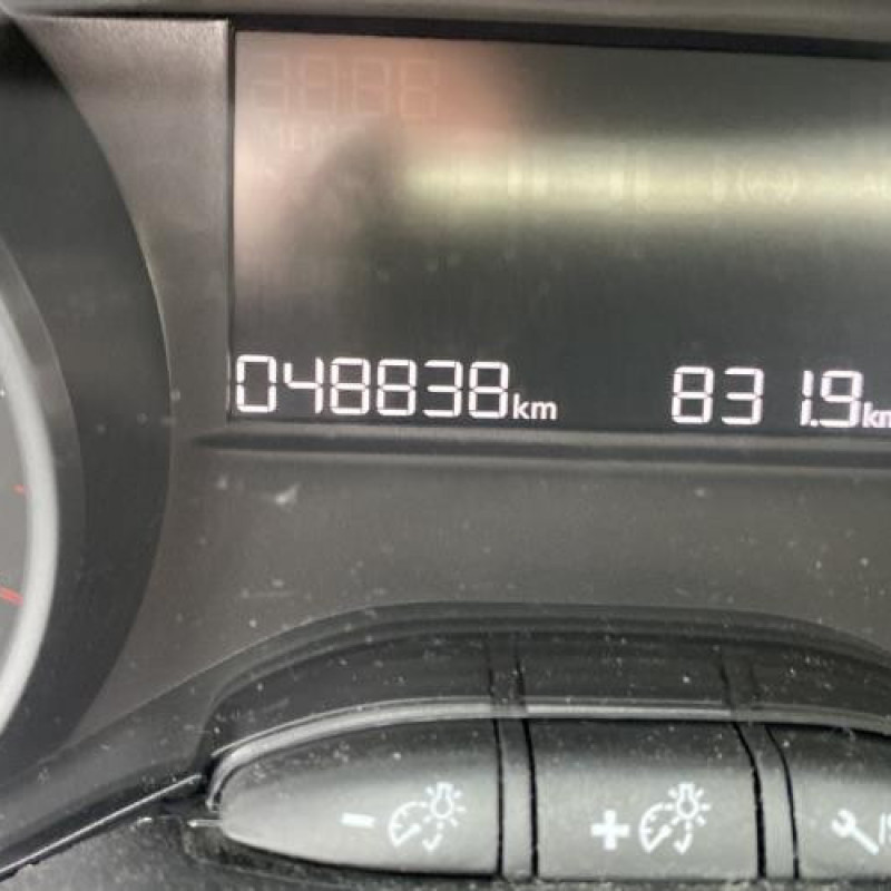 Ceinture arriere gauche PEUGEOT 208 1 Photo n°16