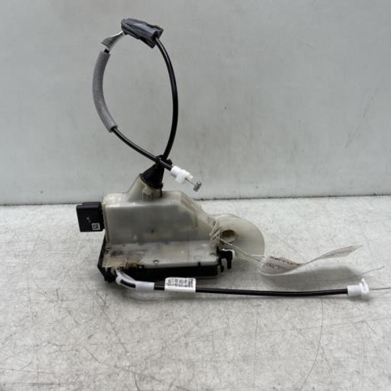 Serrure avant gauche PEUGEOT 208 1 Photo n°1