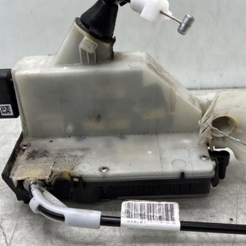 Serrure avant gauche PEUGEOT 208 1 Photo n°2