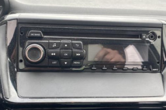 Serrure avant gauche PEUGEOT 208 1