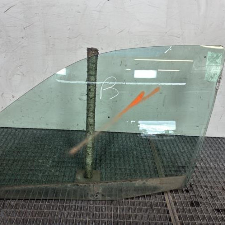 Vitre avant gauche RENAULT CLIO 2 Photo n°1