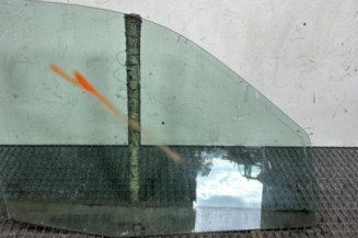 Vitre avant gauche RENAULT CLIO 2
