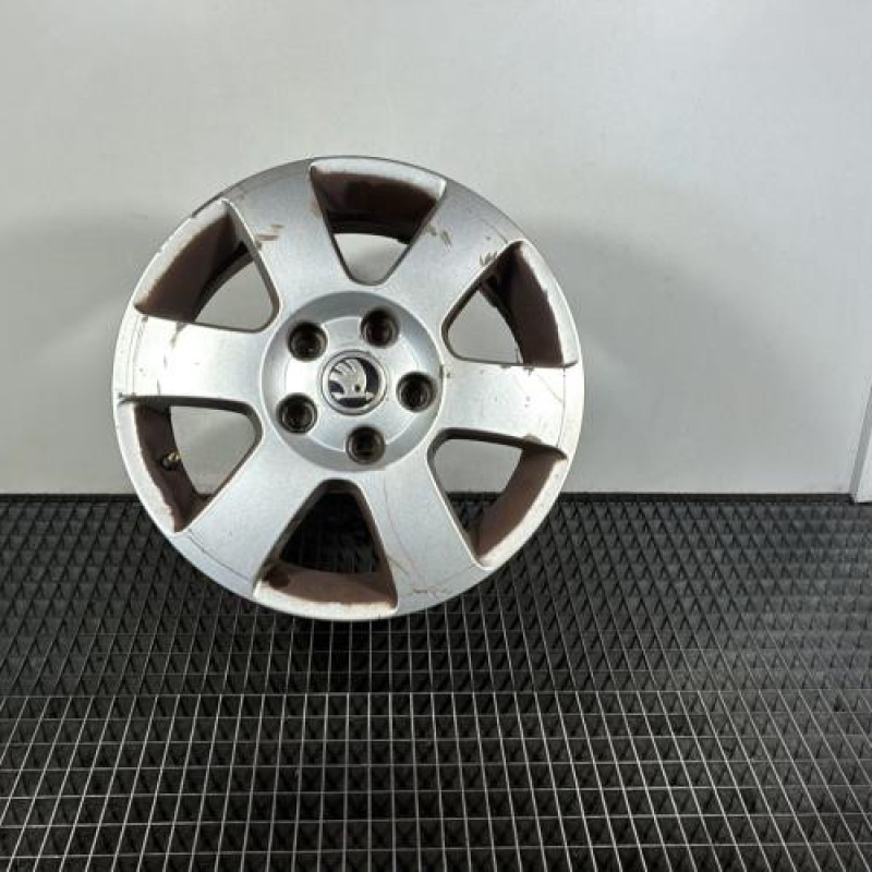 Jante SKODA OCTAVIA 2 Photo n°1