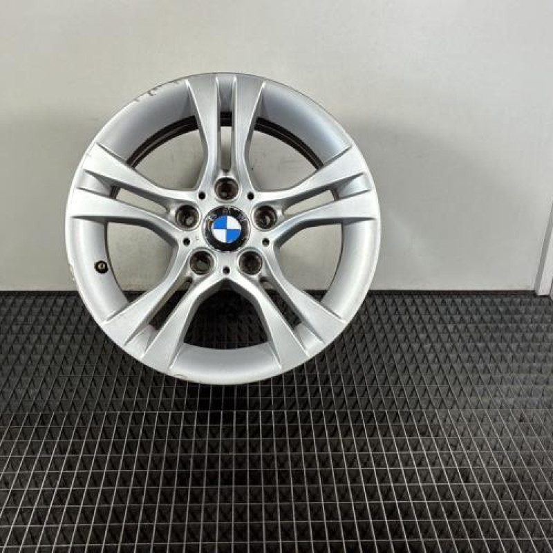 Jante BMW SERIE 3 E90 Photo n°1