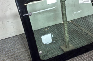 Custode arriere gauche PEUGEOT PARTNER 1