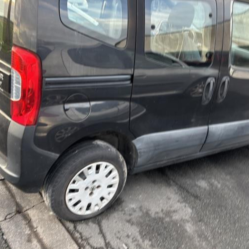 Anti brouillard droit (feux) PEUGEOT BIPPER Photo n°11
