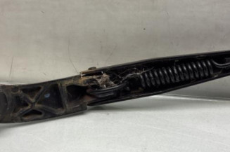 Bras essuie glace avant droit PEUGEOT BIPPER