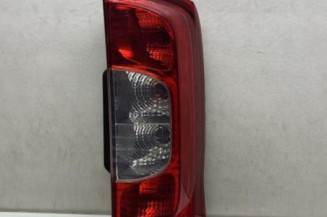 Feu arriere principal droit (feux) PEUGEOT BIPPER Photo n°1