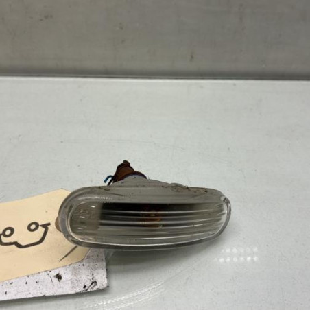 Repetiteur clignotant avant gauche (Feux) PEUGEOT BIPPER