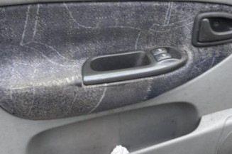 Porte avant droit RENAULT SCENIC 1