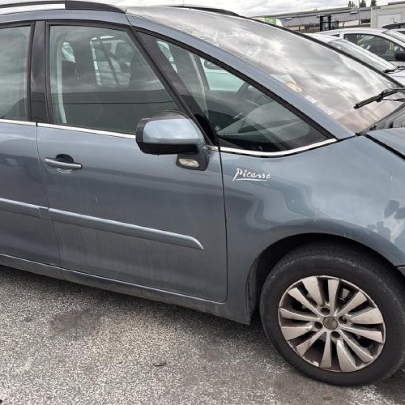 Anti brouillard arriere droit CITROEN C4 GRAND PICASSO 1 Photo n°11