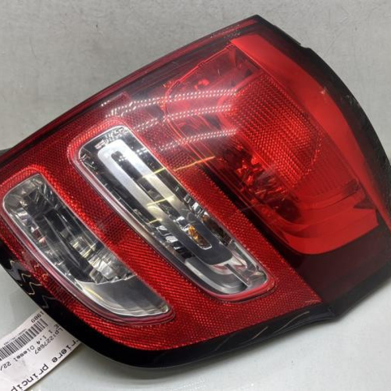 Feu arriere principal droit (feux) CITROEN C3 2 Photo n°1