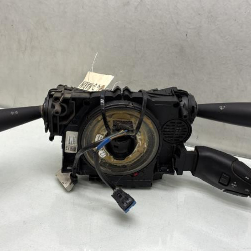 Com (Bloc Contacteur Tournant+Commodo Essuie Glace+Commodo Phare) CITROEN C3 2 Photo n°1