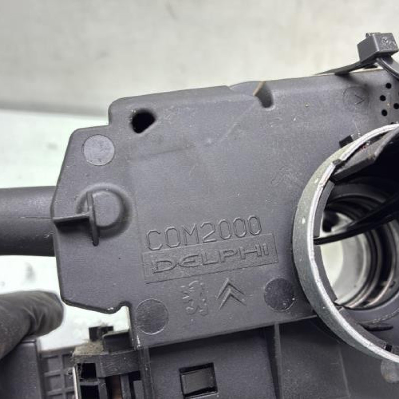 Com (Bloc Contacteur Tournant+Commodo Essuie Glace+Commodo Phare) PEUGEOT 307 Photo n°6