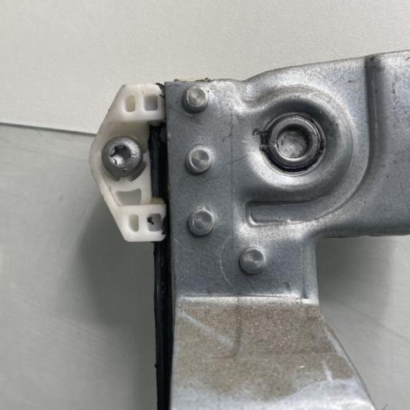 Leve vitre electrique avant gauche RENAULT KANGOO 2 Photo n°4