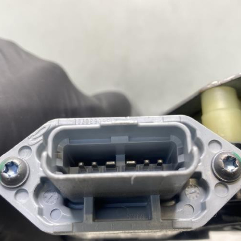 Leve vitre electrique avant gauche RENAULT KANGOO 2 Photo n°6