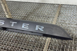 Baguette de coffre DACIA DUSTER 2