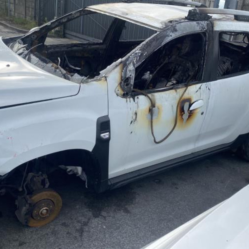 Poignee porte arriere droit DACIA DUSTER 2 Photo n°12