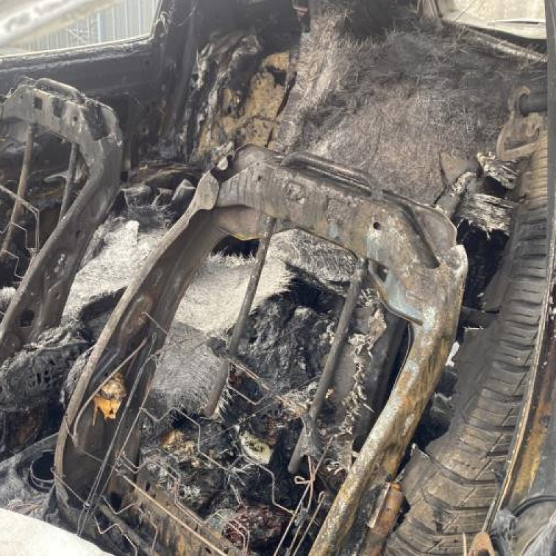 Poignee porte arriere gauche DACIA DUSTER 2 Photo n°14