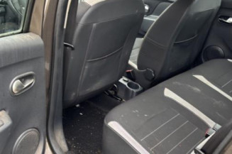 Eclairage de plaque DACIA SANDERO 2