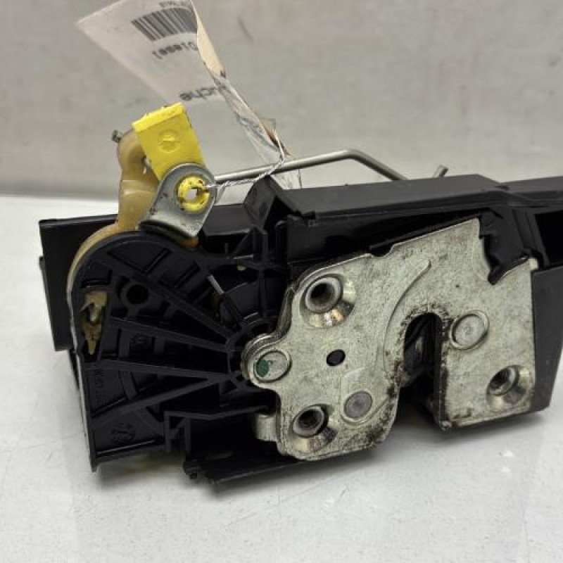 Serrure avant gauche DACIA SANDERO 2 Photo n°1