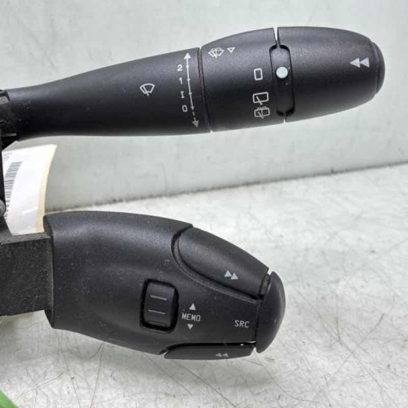 Com (Bloc Contacteur Tournant+Commodo Essuie Glace+Commodo Phare) PEUGEOT 308 1 Photo n°2