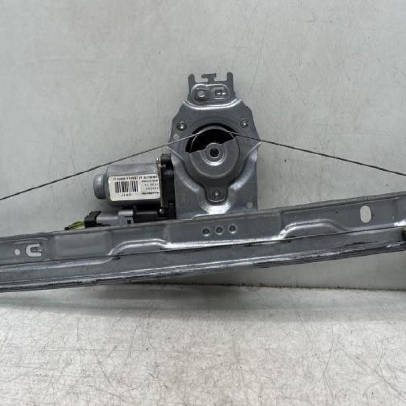 Leve vitre electrique avant gauche PEUGEOT 308 1 Photo n°1