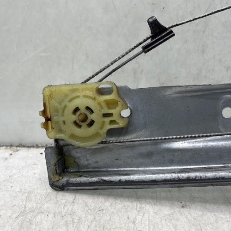 Leve vitre electrique avant gauche PEUGEOT 308 1 Photo n°4