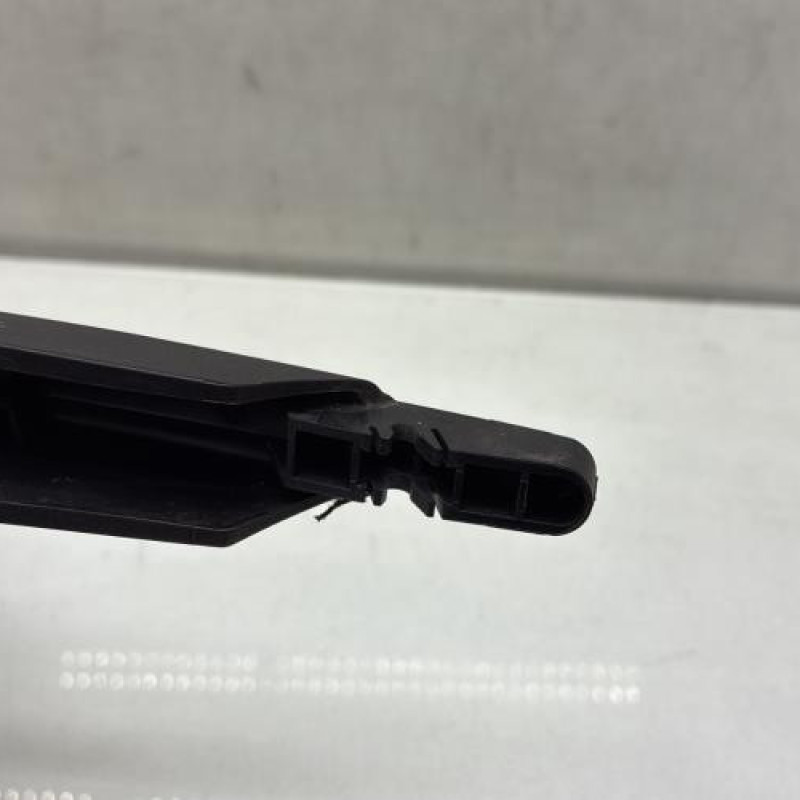 Bras essuie glace arriere RENAULT CLIO 5 Photo n°4