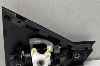 Poignee porte arriere droit RENAULT CLIO 5