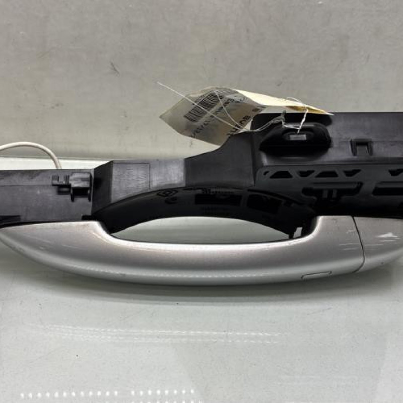 Poignee porte avant droit RENAULT CLIO 5 Photo n°2