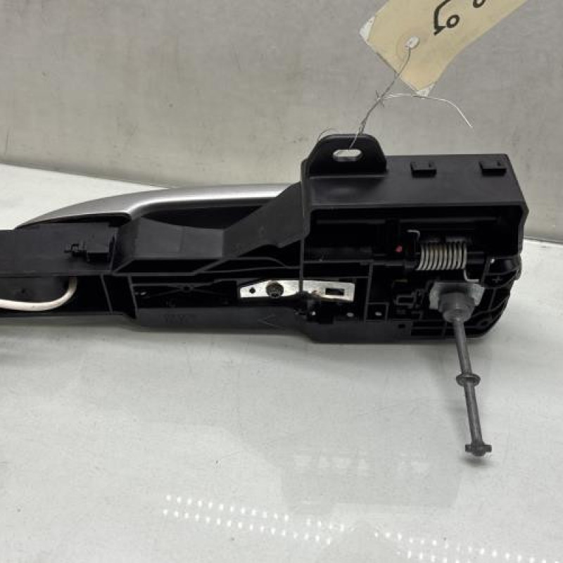 Poignee porte avant gauche RENAULT CLIO 5 Photo n°3