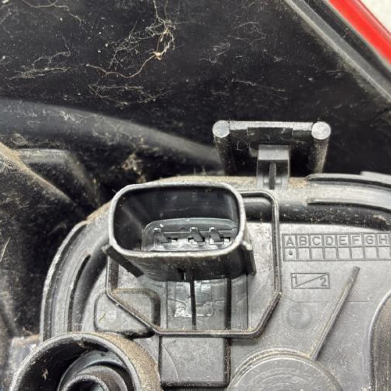 Feu arriere principal droit (feux) OPEL CORSA E Photo n°3