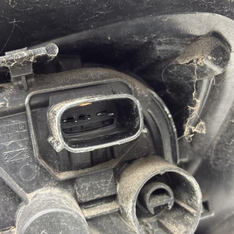 Feu arriere principal gauche (feux) OPEL CORSA E Photo n°3