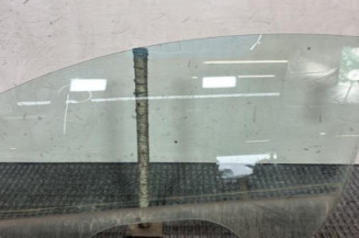 Vitre avant gauche OPEL CORSA E Photo n°1