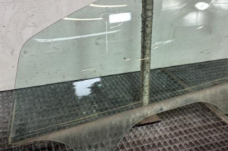 Vitre avant gauche OPEL CORSA E