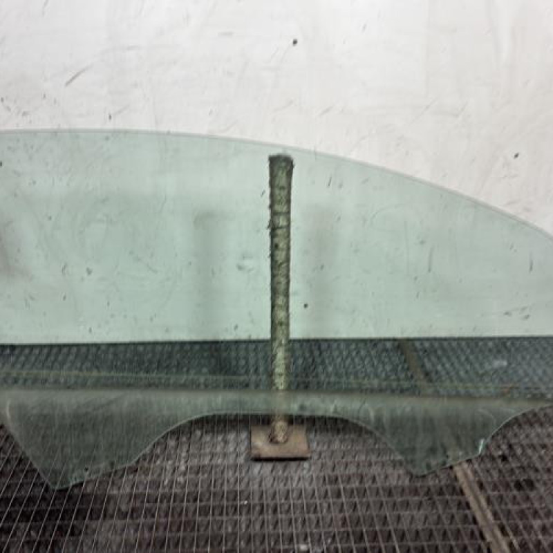 Vitre avant gauche OPEL CORSA E Photo n°4