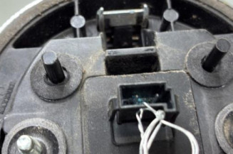 Bouton de coffre OPEL CORSA E