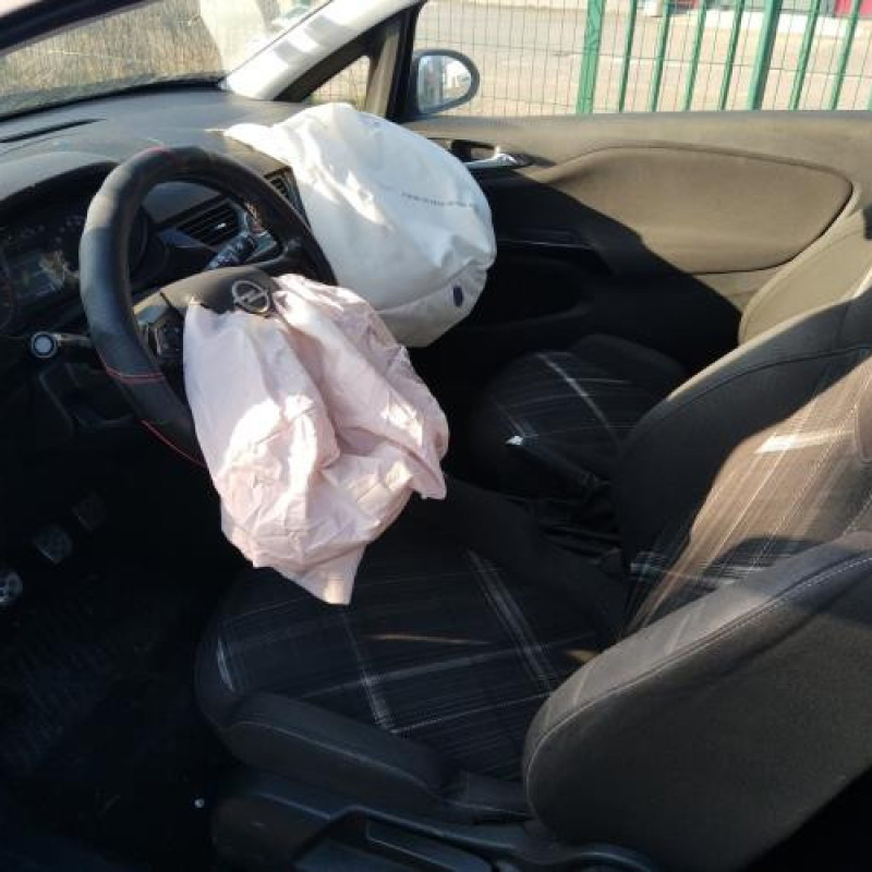 Bouton de coffre OPEL CORSA E Photo n°9