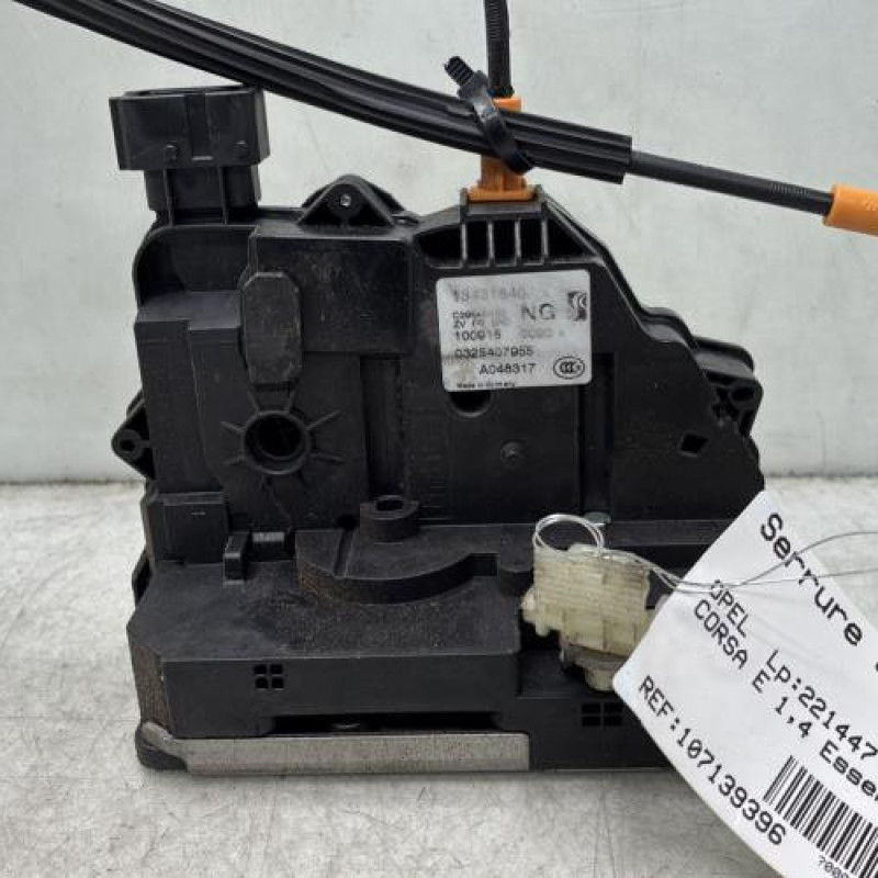 Serrure avant droit OPEL CORSA E Photo n°2