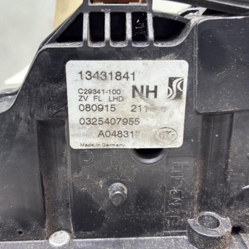 Serrure avant gauche OPEL CORSA E Photo n°3