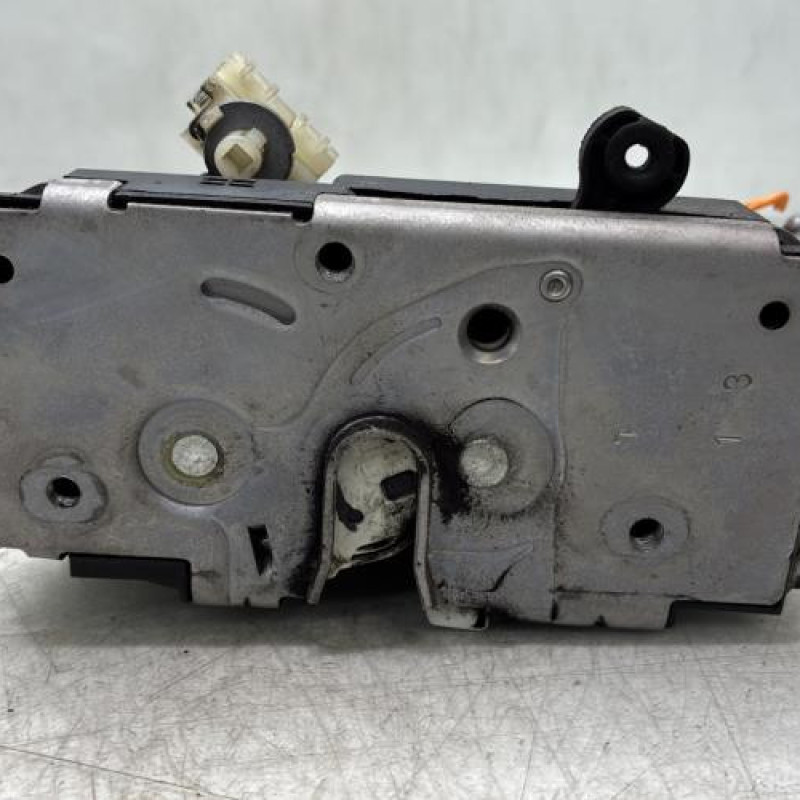 Serrure avant gauche OPEL CORSA E Photo n°4