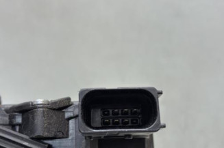 Serrure avant gauche OPEL CORSA E